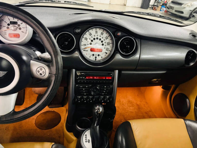 2005 MINI Cooper