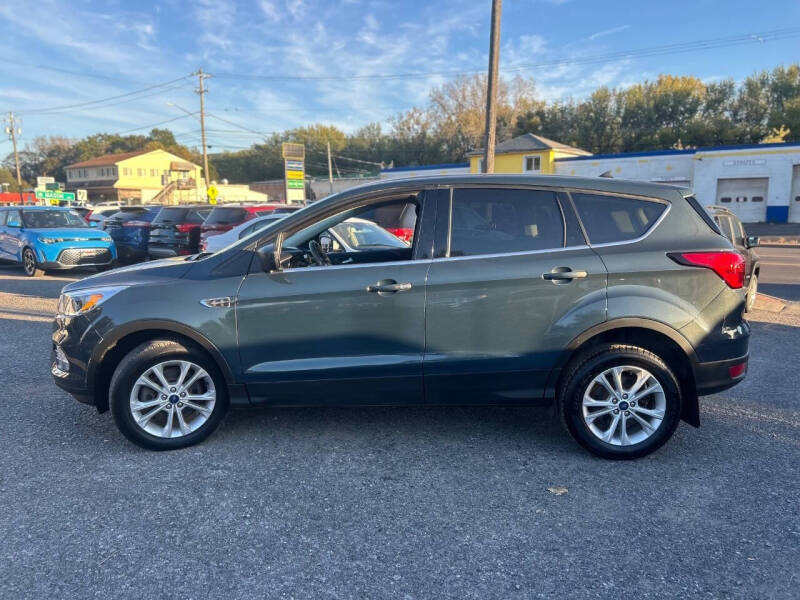 2019 Ford Escape SE