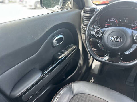 2017 Kia Soul !