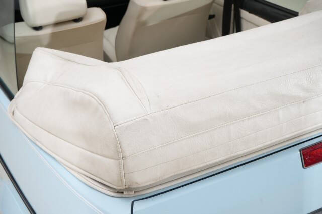 1989 Volkswagen Cabriolet Boutique