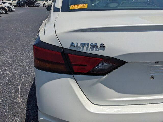 2019 Nissan Altima 7