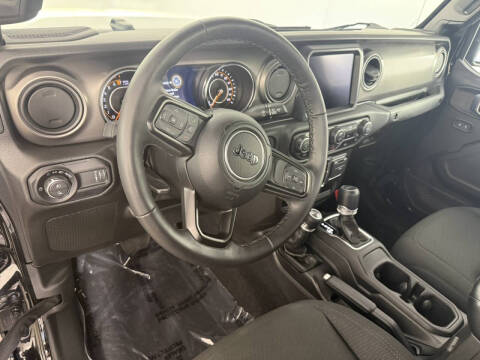 2023 Jeep Gladiator Willys