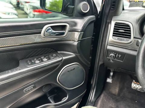 2017 Jeep Grand Cherokee SRT
