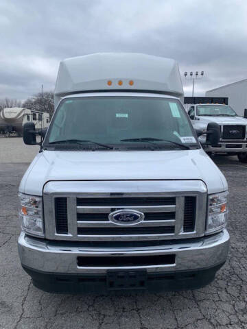 2025 Ford E-Series