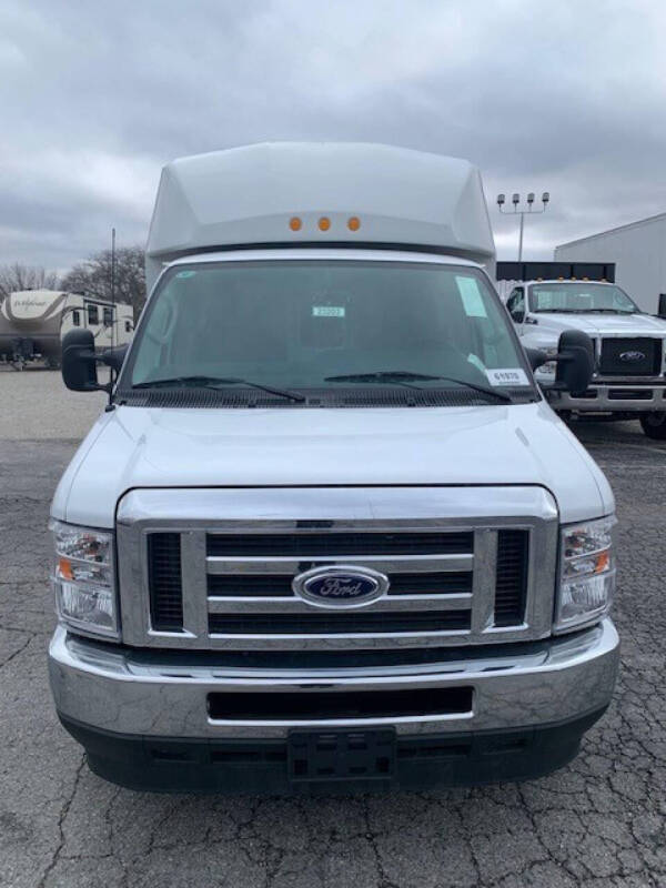 2025 Ford E-Series
