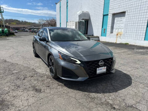 2023 Nissan Altima 2.5 SR