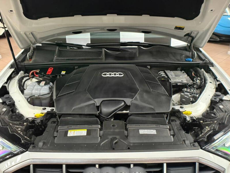 2022 Audi Q7 quattro Premium Plus 55 TFSI