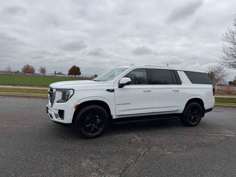 2021 GMC Yukon XL SLT