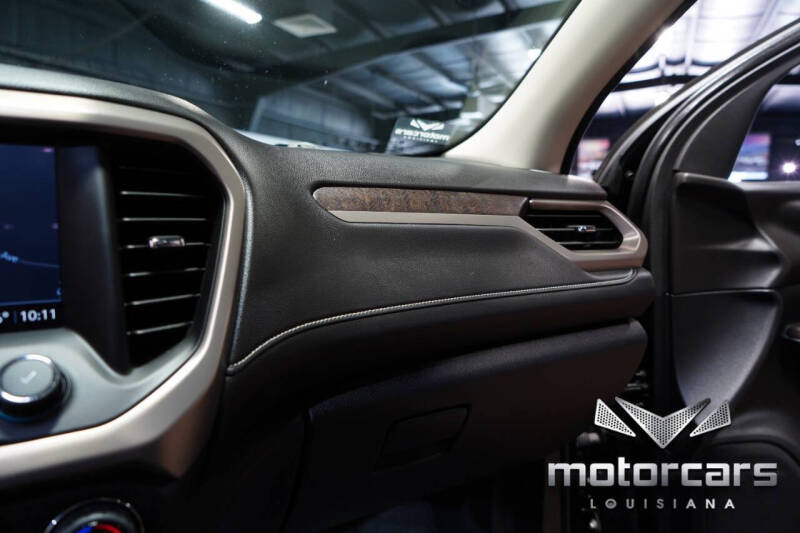 2021 GMC Acadia Denali