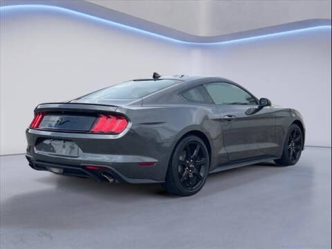 2020 Ford Mustang EcoBoost