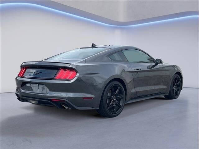 2020 Ford Mustang EcoBoost