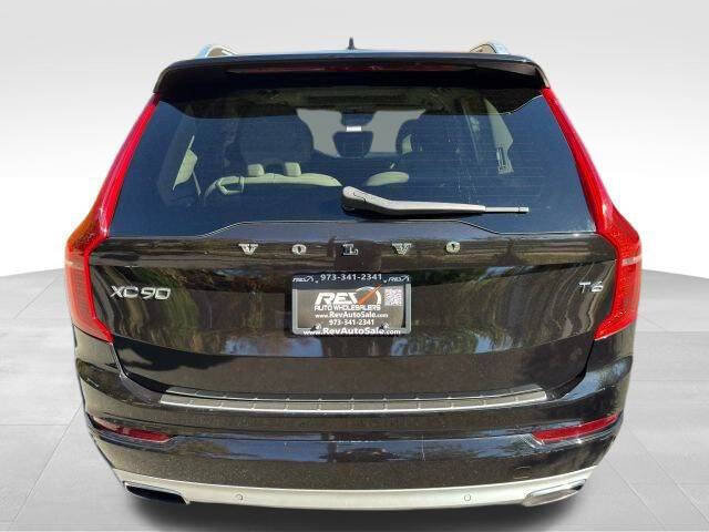2018 Volvo XC90 T6 Momentum