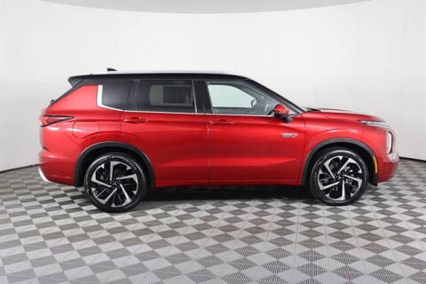 2024 Mitsubishi Outlander PHEV SEL