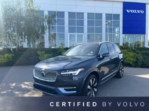 2023 Volvo XC90 Recharge T8 Ultimate Bright Theme 7P