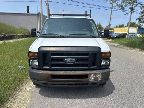 2012 Ford E-Series E-350 SD