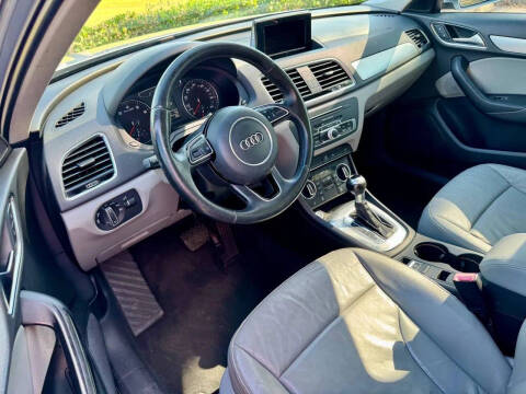 2016 Audi Q3 2.0T Premium Plus