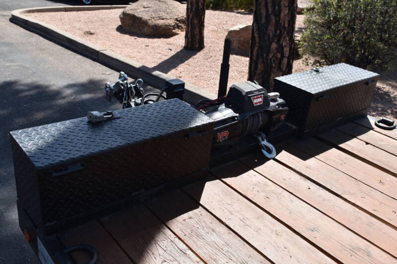 2024 FOX Flatbed Trailer
