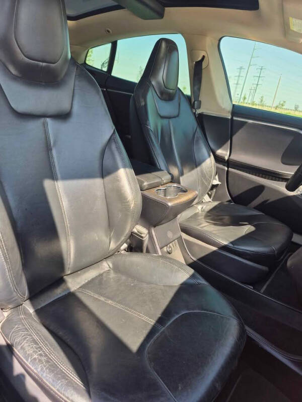 2013 Tesla Model S