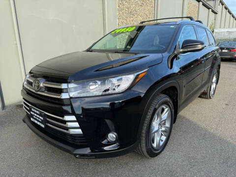 2017 Toyota Highlander Limited Platinum
