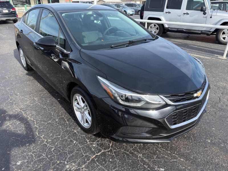 2017 Chevrolet Cruze LT Auto