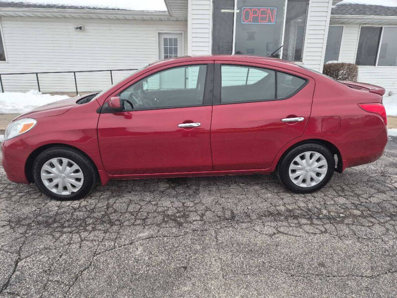 2014 Nissan Versa 1.6 SV