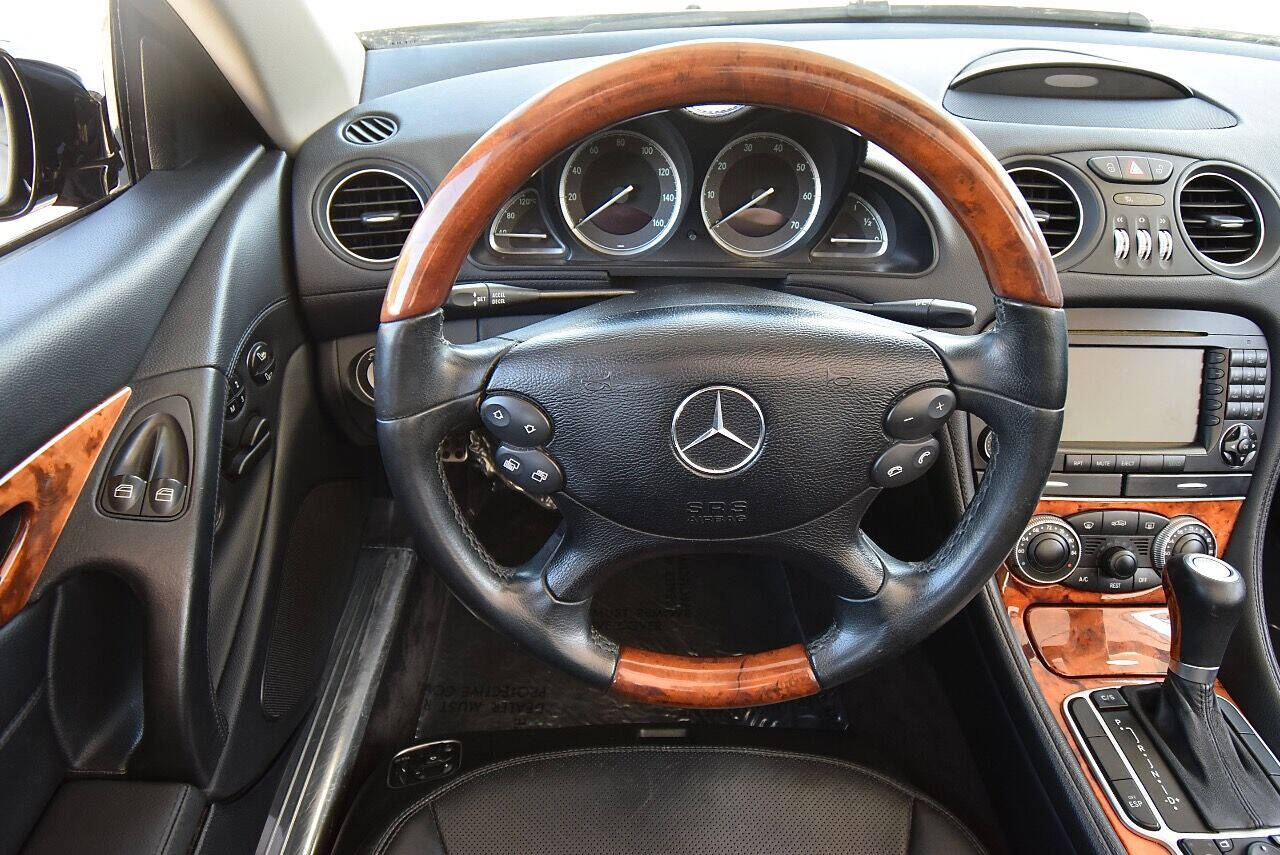 2008 Mercedes-Benz SL-Class 11
