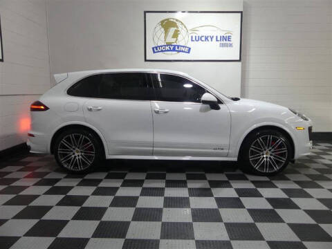 2016 Porsche Cayenne GTS