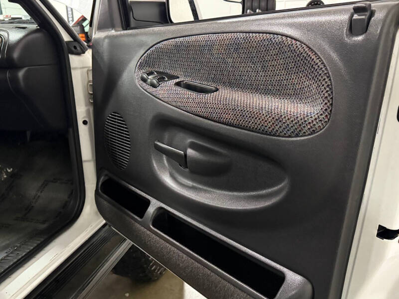 2002 Dodge Ram 2500 SLT