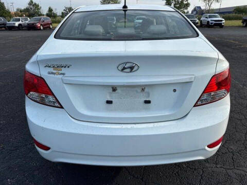 2014 Hyundai Accent GLS