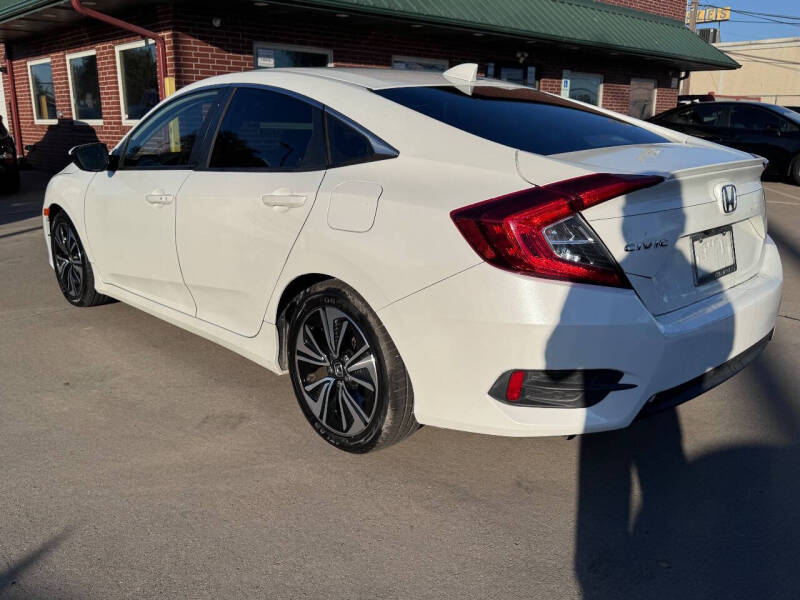 2018 Honda Civic EX-L