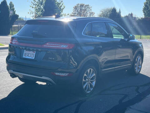 2018 Lincoln MKC Select