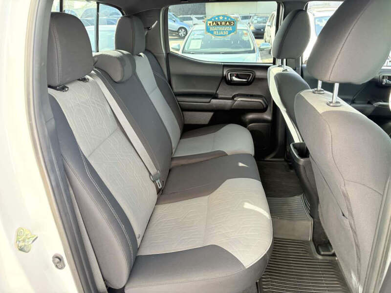 2020 Toyota Tacoma TRD Sport