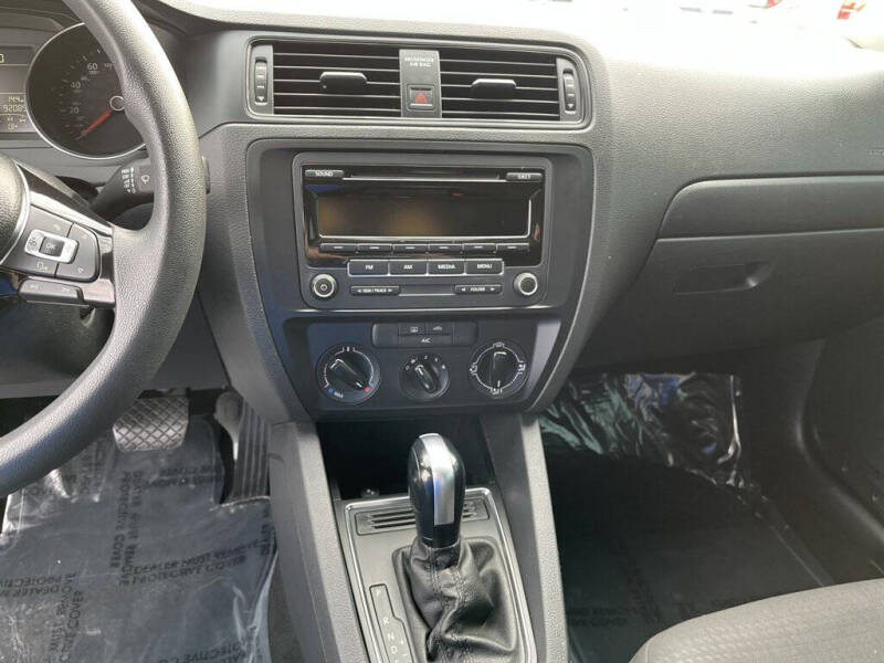 2015 Volkswagen Jetta