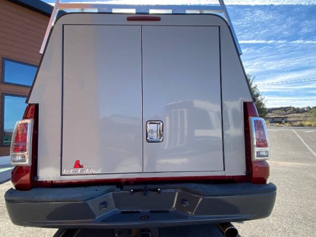 2006 Mitsubishi Raider Duro Cross V8