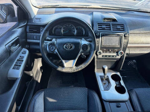 2013 Toyota Camry SE