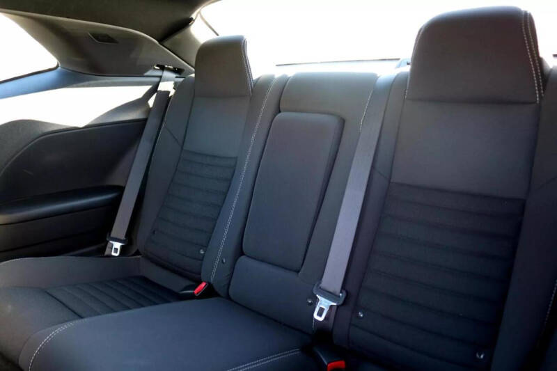 2014 Dodge Challenger SRT8 Core