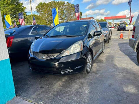 2013 Honda Fit for sale at VALDO AUTO SALES in Hialeah FL