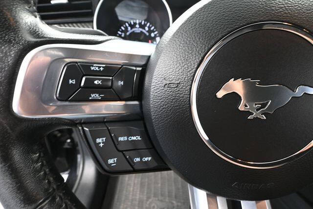 2022 Ford Mustang EcoBoost