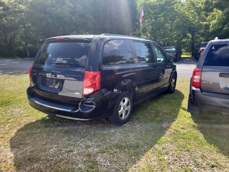 2012 Dodge Grand Caravan null photo 5