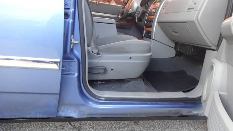 2008 Chrysler Aspen Limited