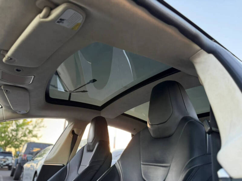 2016 Tesla Model S
