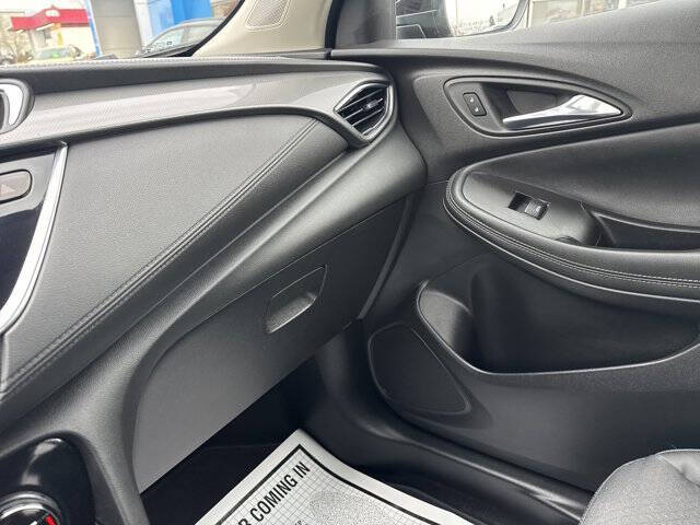 2022 Buick Encore GX Select