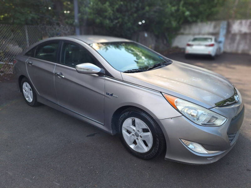 2012 Hyundai Sonata Hybrid Base