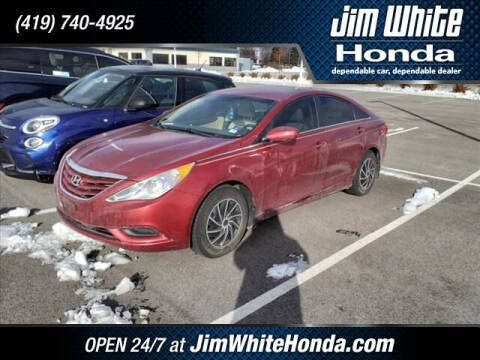 2013 Hyundai Sonata for sale at The Credit Miracle Network Team at Jim White Honda in Maumee OH