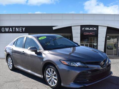 2019 Toyota Camry for sale at DeAndre Sells Cars in North Little Rock AR