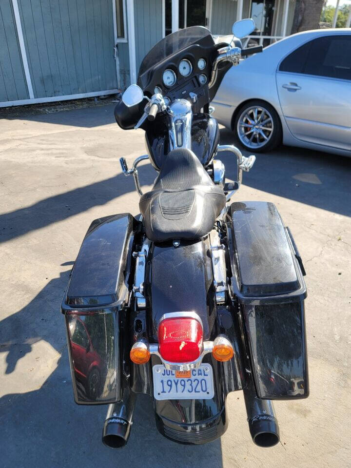 2009 Harley-Davidson Street Glide for sale at Victory Motors Inc in Modesto, CA