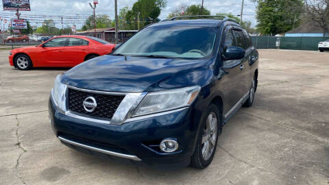 2013 Nissan Pathfinder for sale at Mario Car Co in South Houston TX