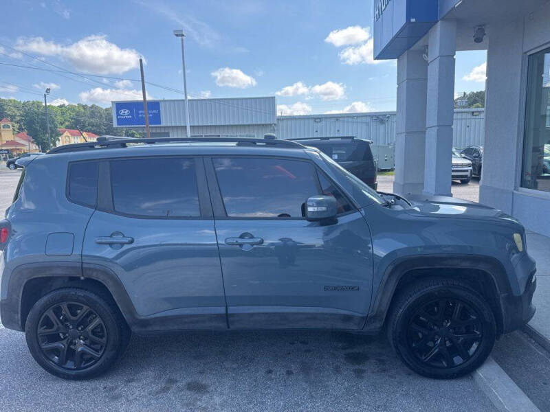 2017 Jeep Renegade Altitude