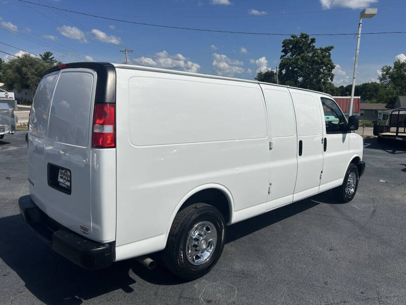 2021 Chevrolet Express 3500