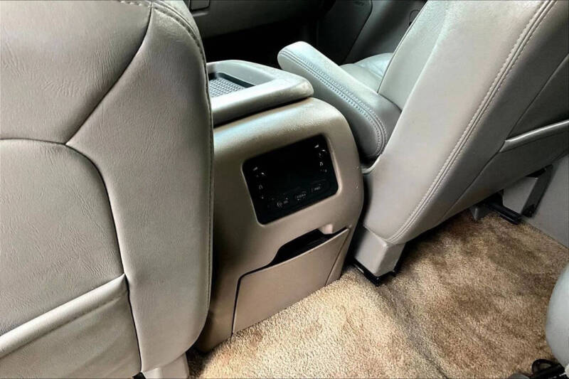 2003 Chevrolet Suburban